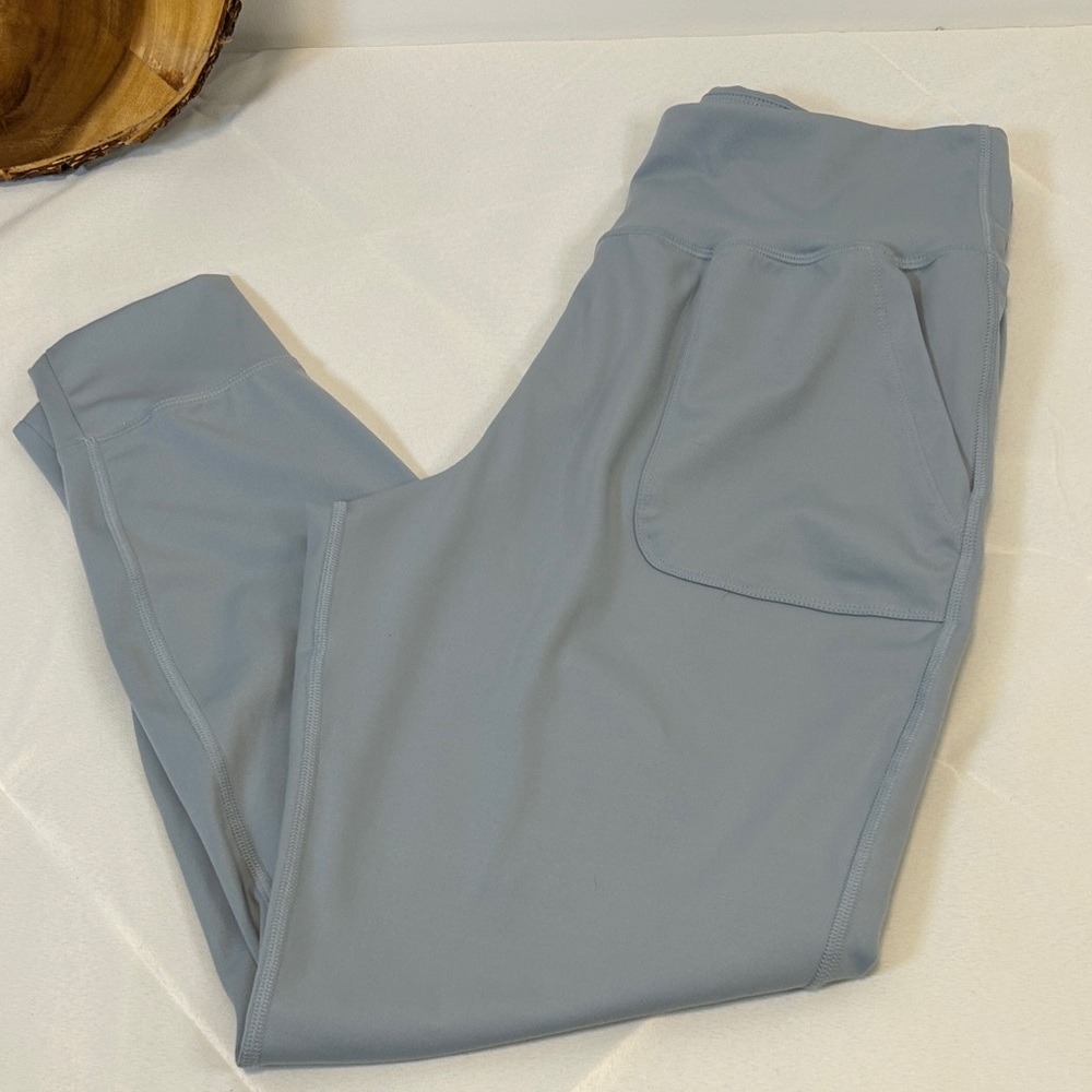Under Armour Baby Blue Motion Athletic Fitted Joggers Women’s‎ Large